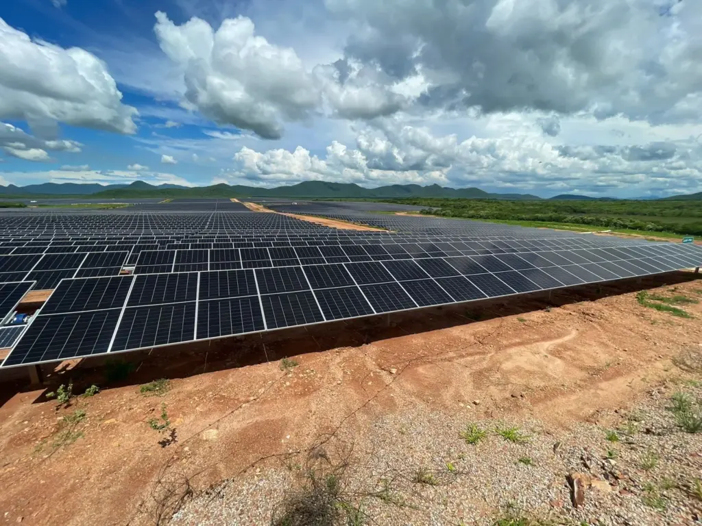 análise de performance de sistema fotovoltaico